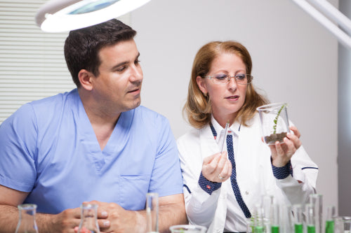 How Bespoke Peptide Formulations Address Common Concerns About Efficacy