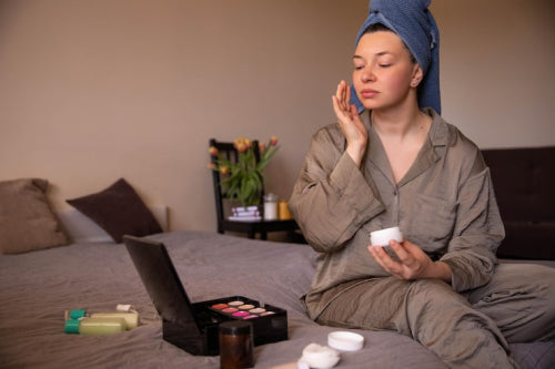 How to Build a Night Skincare Routine for Renewal