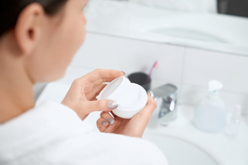How to Choose a Moisturizer for Suppleness and Barrier Support