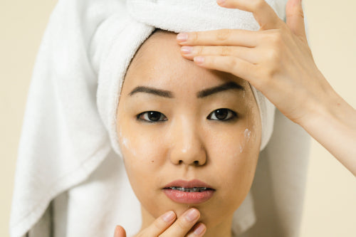 How to Choose a Skincare Routine for Prevention and Correction
