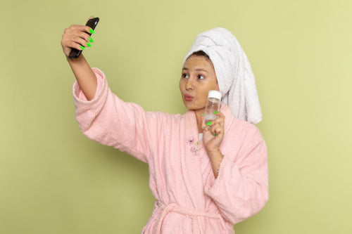 Topical Skin Hydrating Facial Cleanser with Oleosomes: What to Know