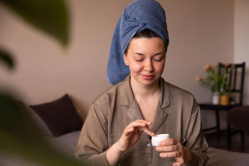 Why Daily Moisturizing Supports Healthy Skin