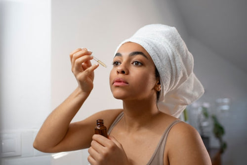How Clinical Serums Support Everyday Skin Health
