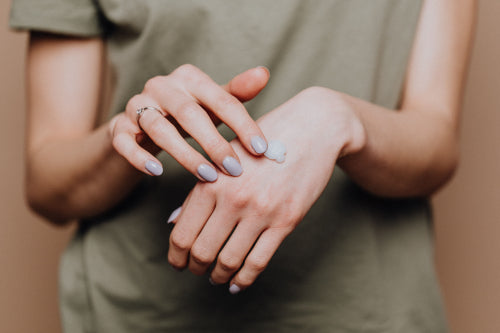What Makes Clinical Moisturizers Suitable for Sensitive Skin