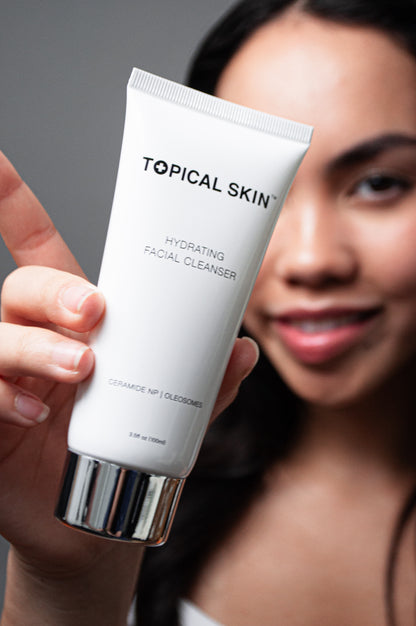 Hydrating Facial Cleanser with Oleosomes