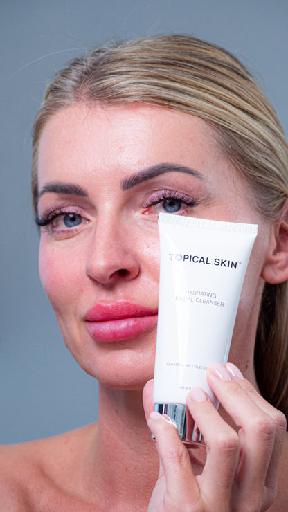 Hydrating Facial Cleanser with Oleosomes